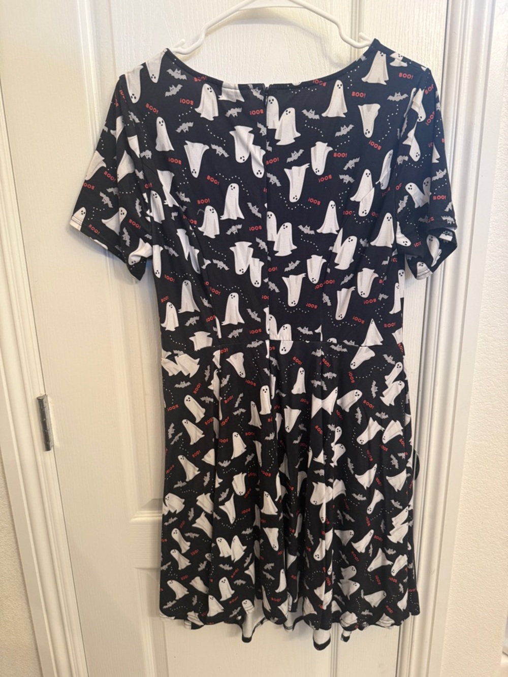 Unique Vintage Black Dress with White Ghost Motif - Picture 4 of 4